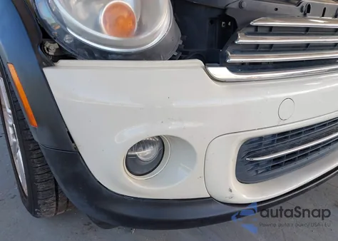 2011 Mini Cooper z USA, uszkodzony, nr VIN WMWSU3C52BT094984